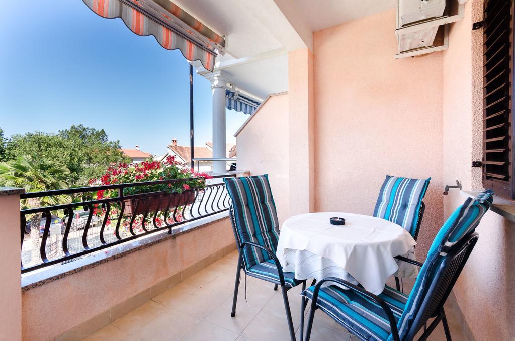 Apartments Elda روفينج المظهر الخارجي الصورة