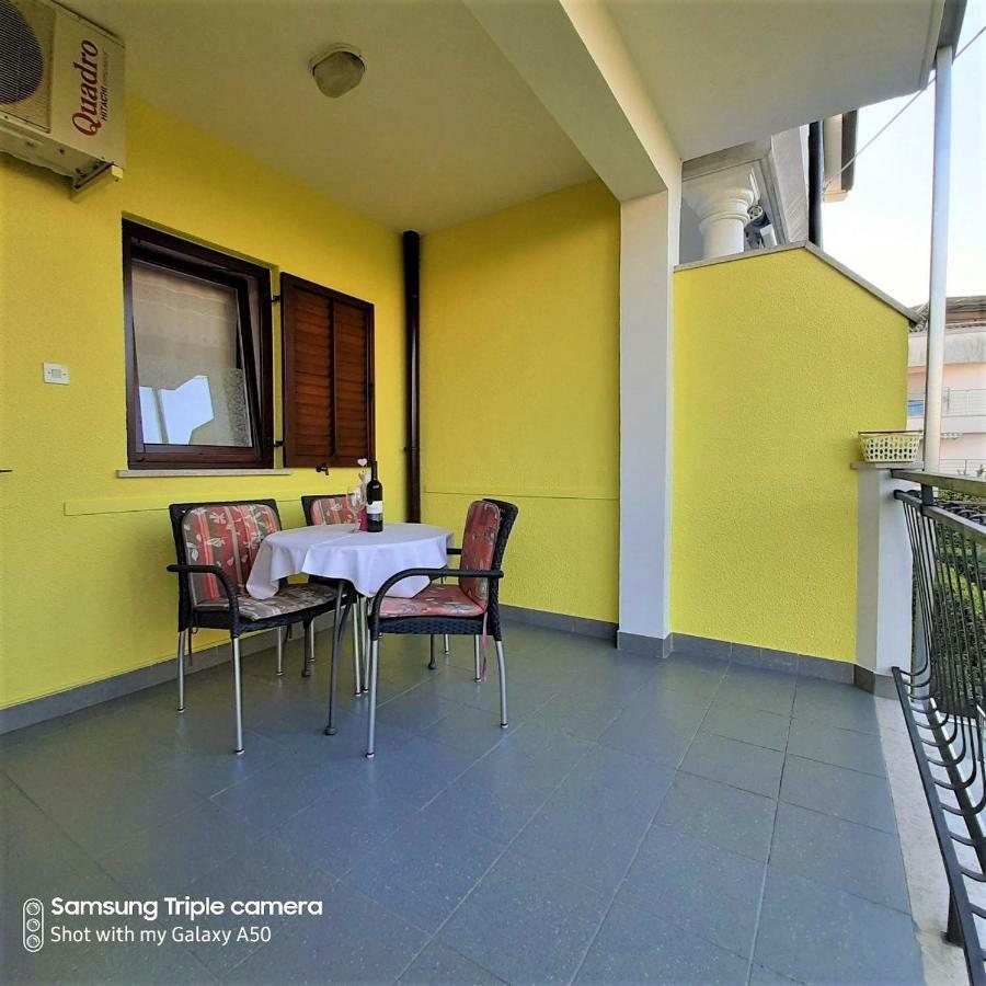 Apartments Elda روفينج المظهر الخارجي الصورة